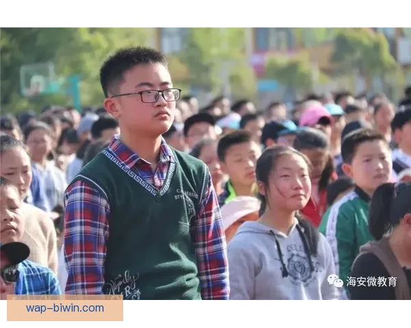 突破极限与梦想同行：运动员赛场背后的心路历程揭秘